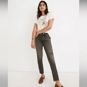 Madewell | The Tall Perfect Vintage Jean in Cosner Wash: Knee-Rip Edition